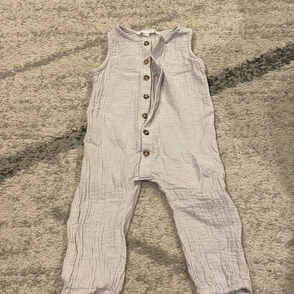 FIRSTS by Petit Lem Lunar Organic Cotton Gauze Romper - Picture 2 of 3